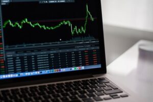 Share Market Tips: शेयर बाजार में नुकसान से बचने के टिप्स